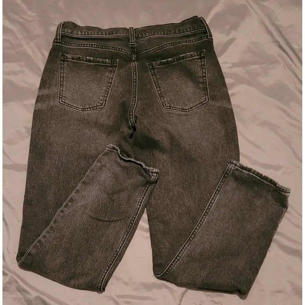 Old Navy Mid-Rise Boyfriend‎ Gray Denim Jeans Casual Relaxed Fit Size 4 - Picture 5 of 5